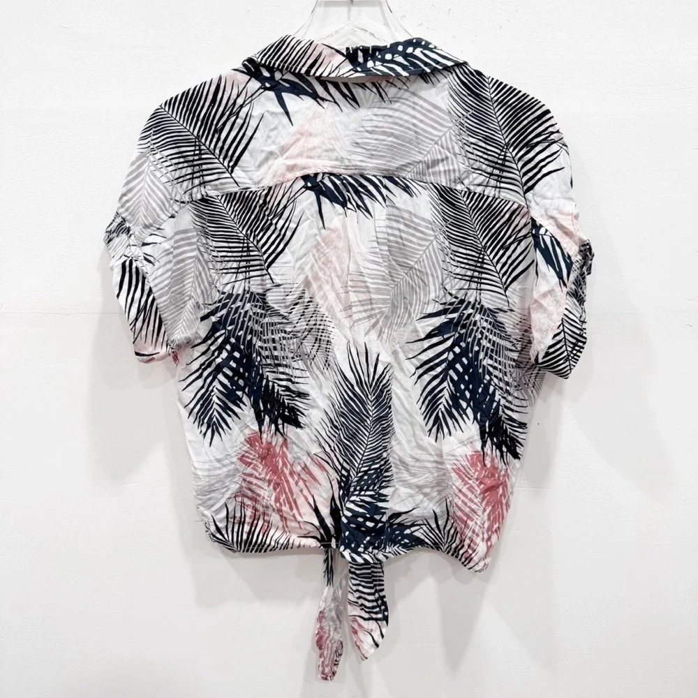 Anthropologie Cloth & Stone Palm Print Crop Tie Front Button Down Shirt Medium